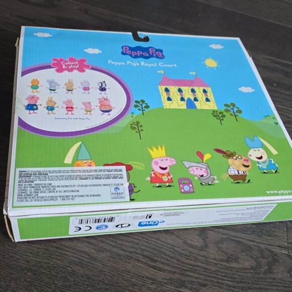 NEW/IN BOX Peppa Pig Royal Court 10 Figurine Toy Kid Set Gift Peppa, Daddy etc - Picture 3 of 3